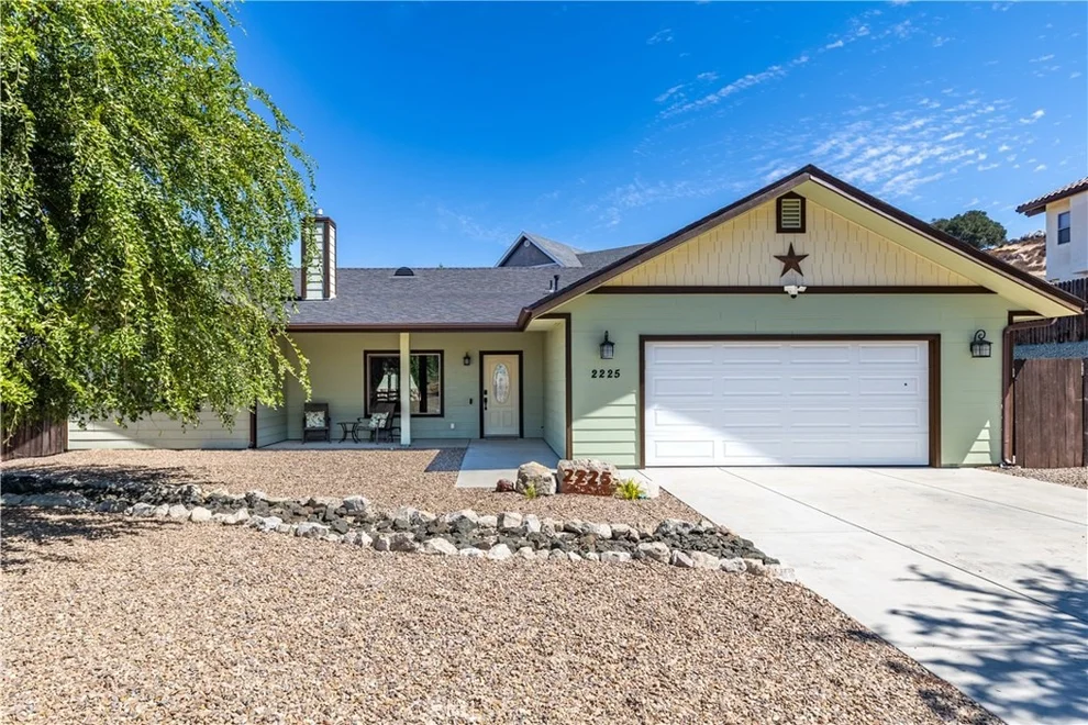 Unit for sale at 2225 Holly Drive, Paso Robles, CA 93446