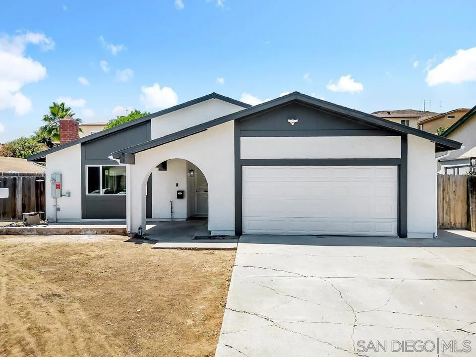 Unit for sale at 10708 Ironwood Ave., Santee, CA 92071