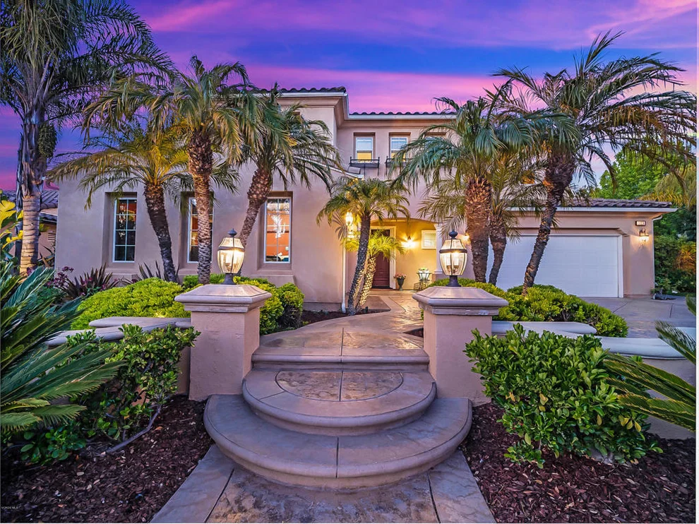 Unit for sale at 5129 Via Rincon, Newbury Park, CA 91320