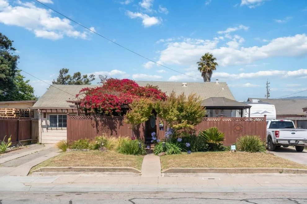 Unit for sale at 1413 Wiren Street, Salinas, CA 93905