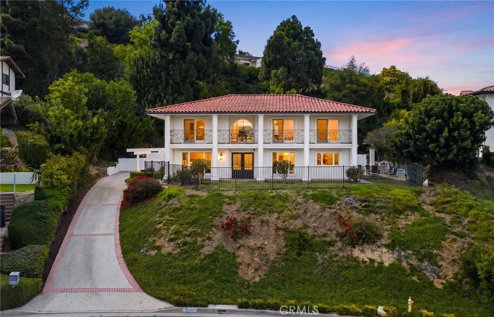 Unit for sale at 29603 Highpoint Road, Rancho Palos Verdes, CA 90275