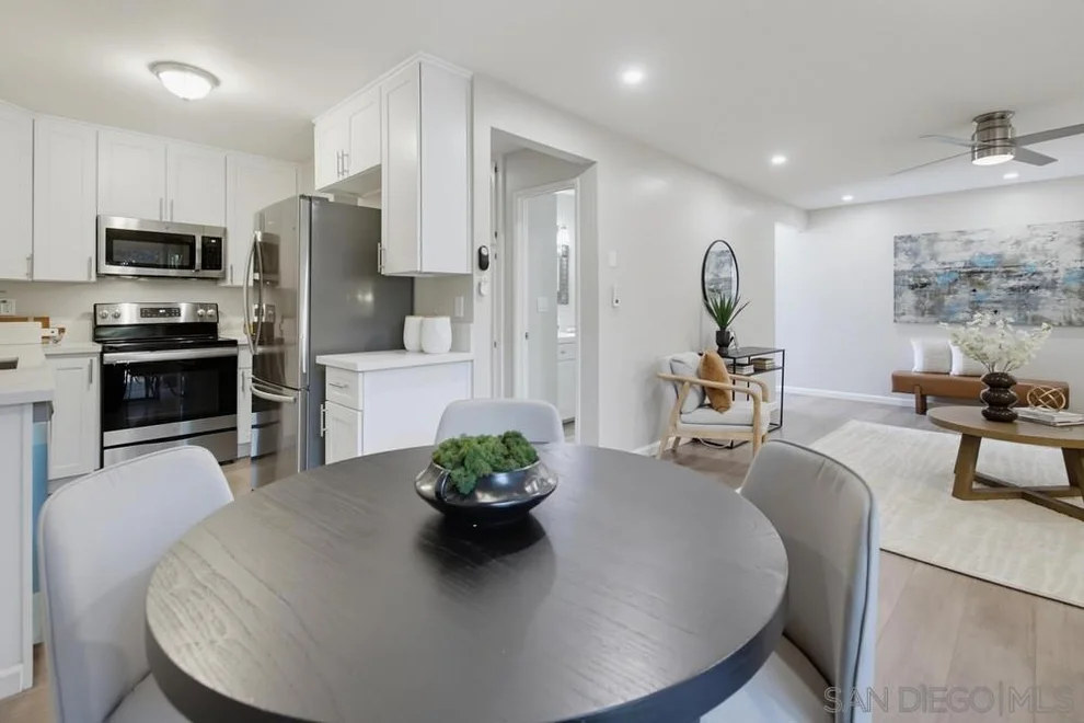 Unit for sale at 4750 Noyes, San Diego, CA 92109