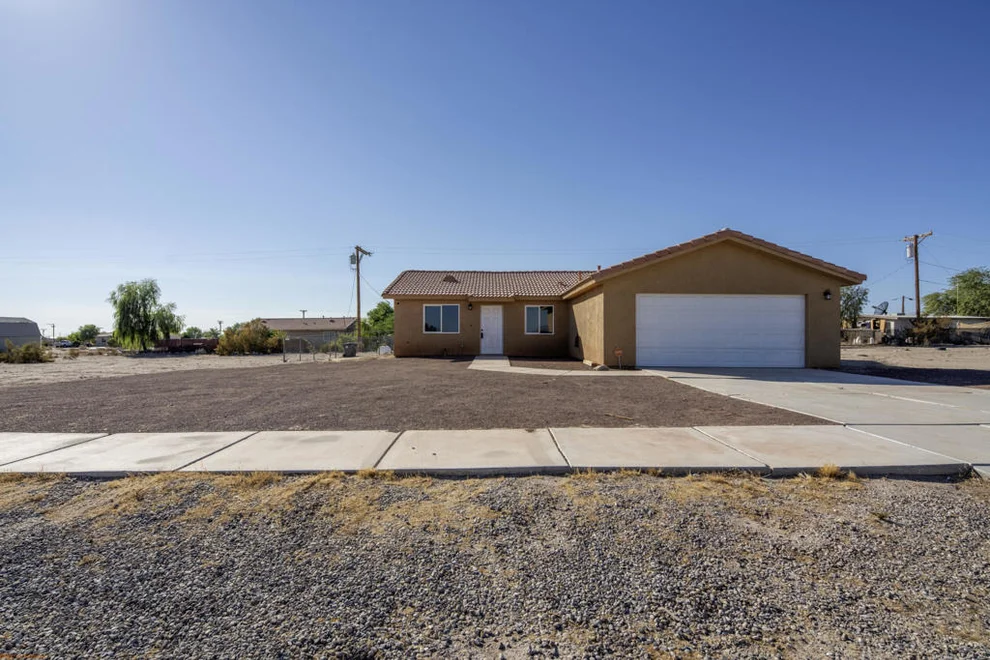 Unit for sale at 1289 Avalon Avenue, Thermal, CA 92274