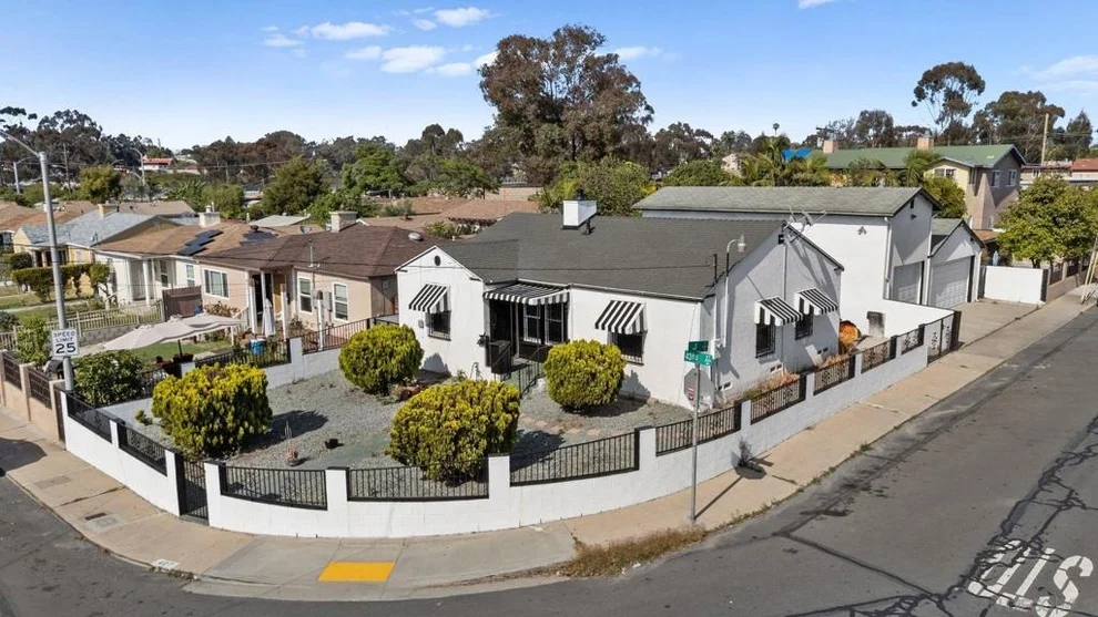 Unit for sale at 407 43rd St., San Diego, CA 92102