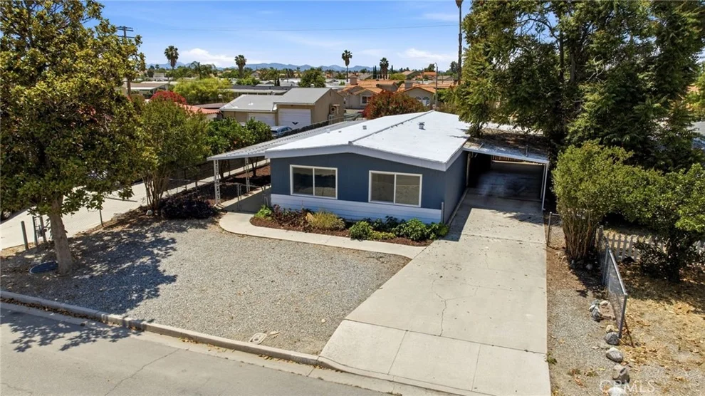 Unit for sale at 966 Bettina Way, San Jacinto, CA 92582