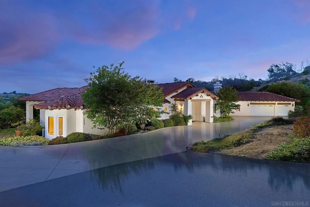 Unit for sale at 10790 Castle Heights Dr, Valley Center, CA 92082