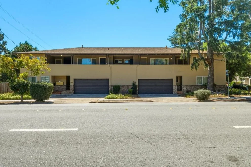 Unit for sale at 1051 Whipple Avenue, Redwood City, CA 94062