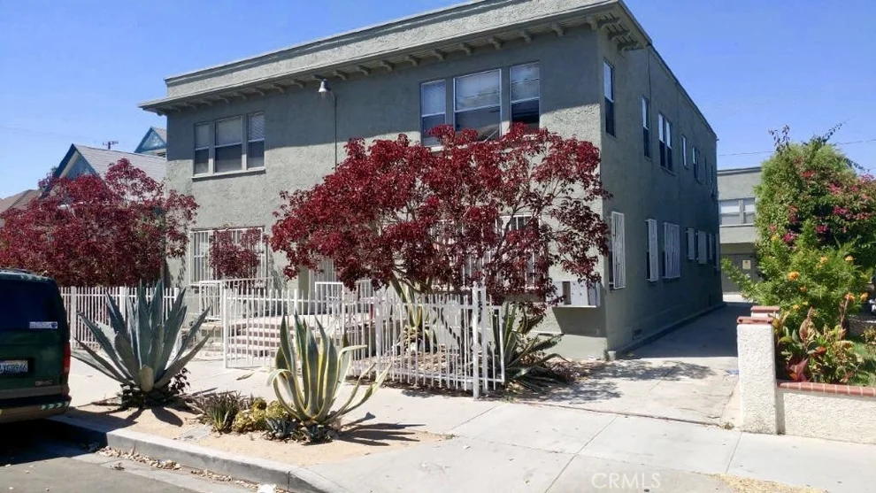 Unit for sale at 357 E 17th Street, Long Beach, CA 90813