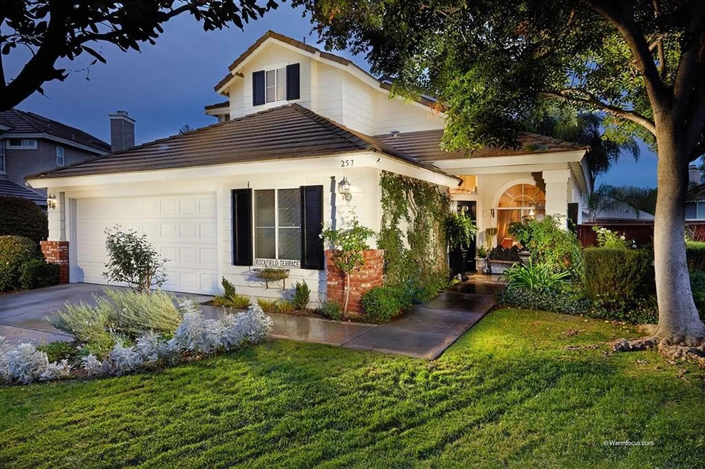 Unit for sale at 257 Muirfield Way, San Marcos, CA 92069