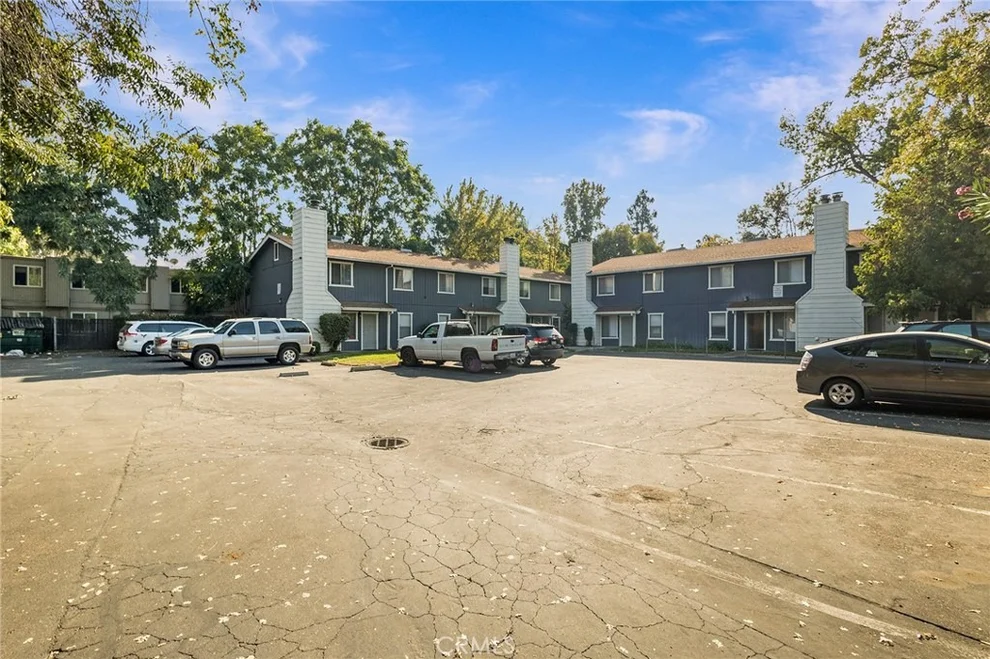 Unit for sale at 811 W 2nd, Chico, CA 95926