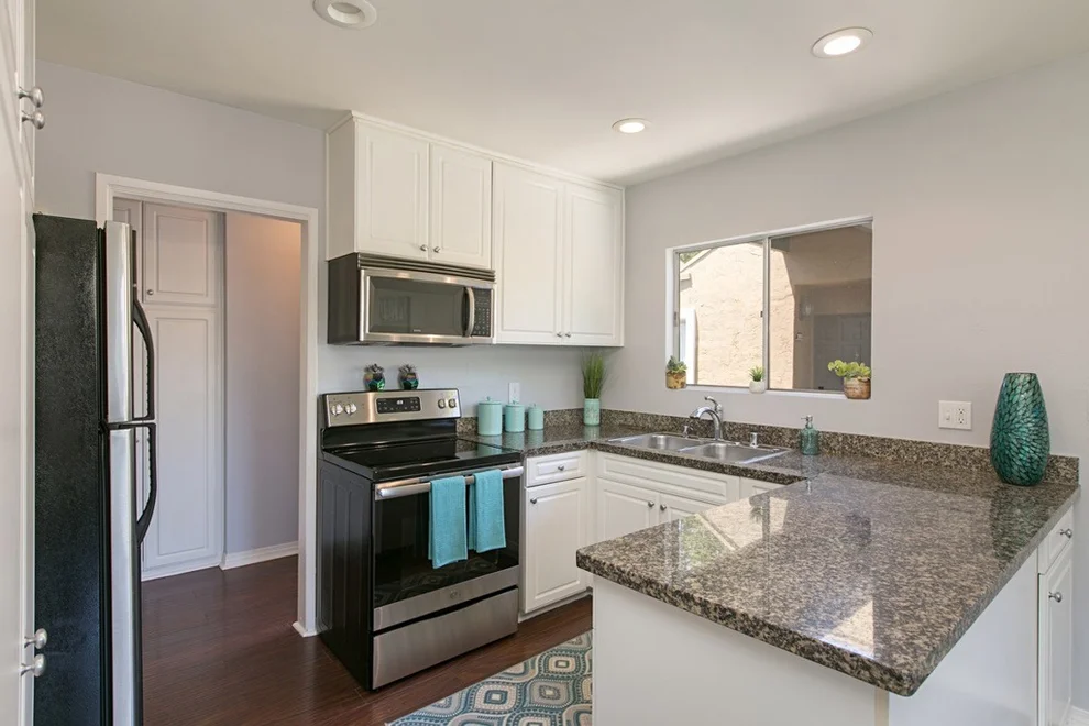Unit for sale at 17147 W. BERNARDO DR., San Diego, CA 92127