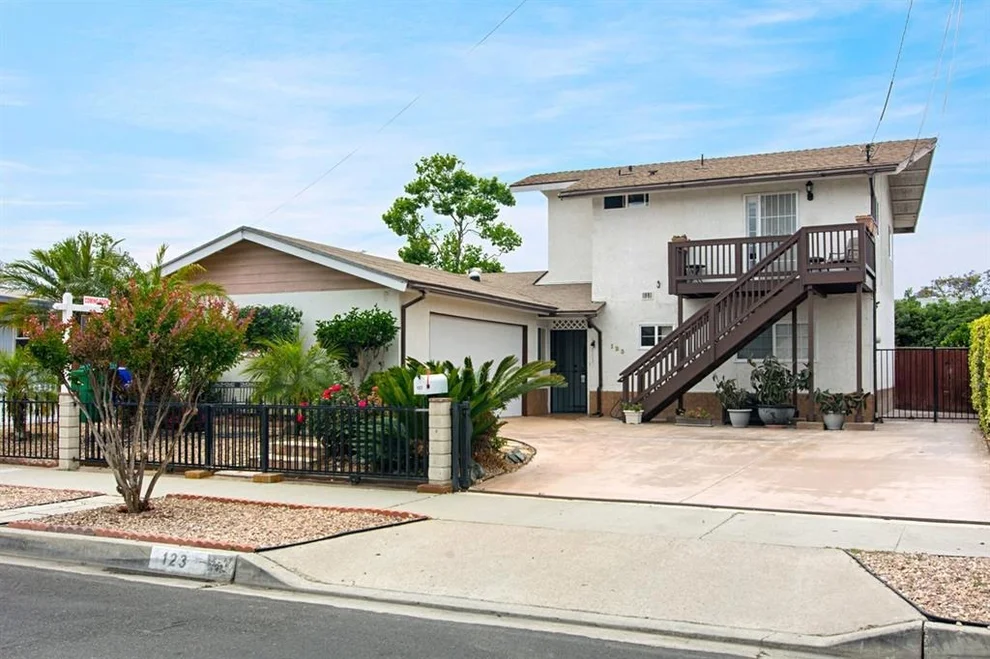 Unit for sale at 123 Frontier, Oceanside, CA 92054