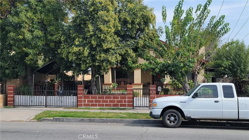 Unit for sale at 883 N H, San Bernardino, CA 92410