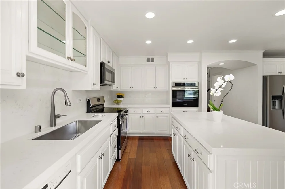 Unit for sale at 5 Morningside, Irvine, CA 92603