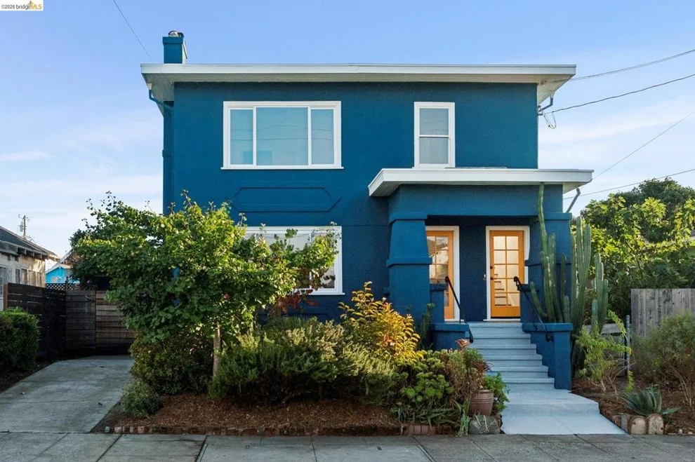 Unit for sale at 835 45Th St, Oakland, CA 94608