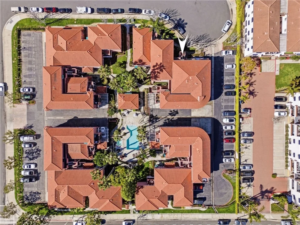 Unit for sale at 409 Utica D34, Huntington Beach, CA 92648