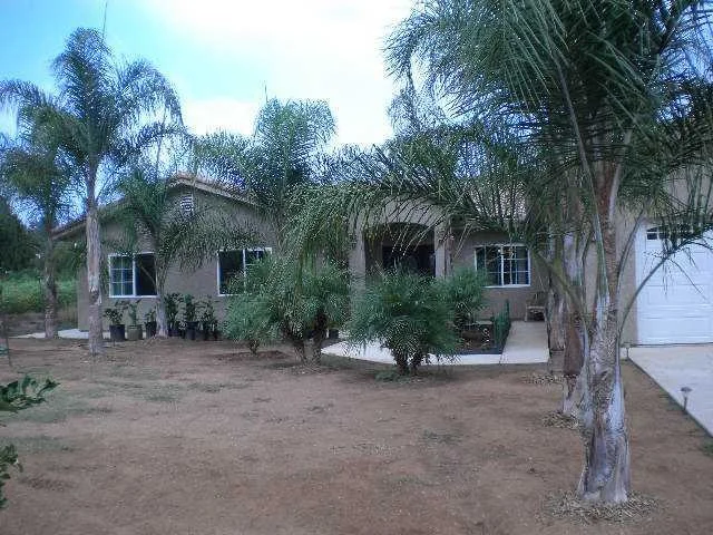 Unit for sale at 1464 Citrus Park Lane, Escondido, CA 92027