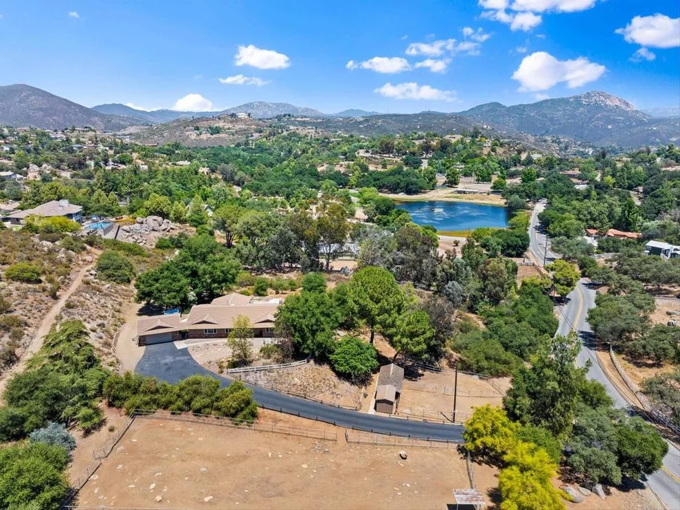 Unit for sale at 2686 Via Viejas, Alpine, CA 91901