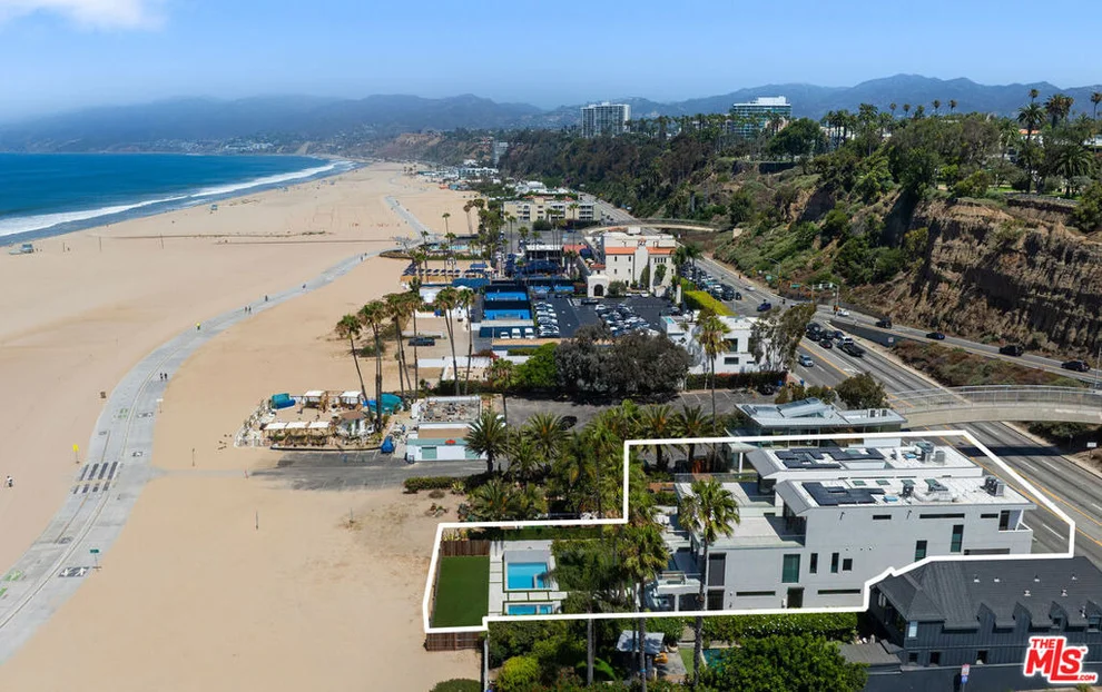 Unit for sale at 938 - 940 Palisades Beach Road, Santa Monica, CA 90403
