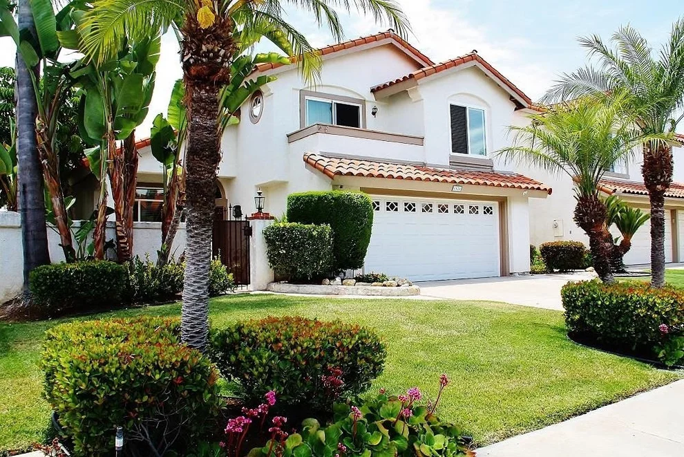 Unit for sale at 1521 Roma Dr, Vista, CA 92081