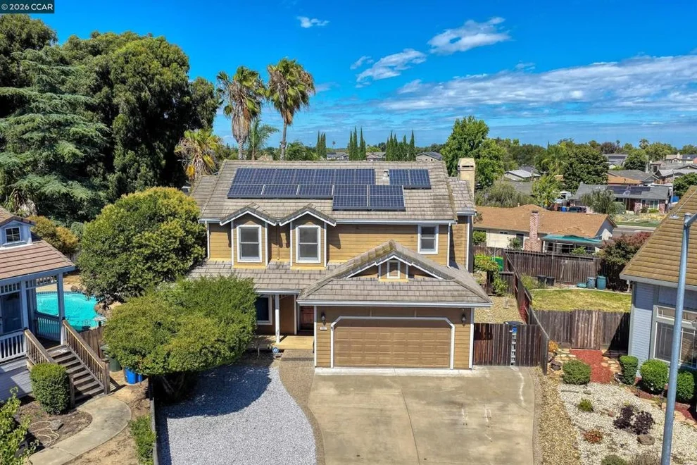 Unit for sale at 454 Bristol Ct, Oakley, CA 94561