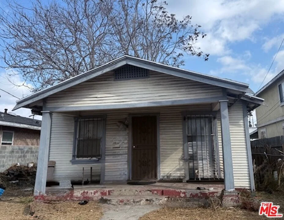 Unit for sale at 9624 Bandera Street, Los Angeles, CA 90002