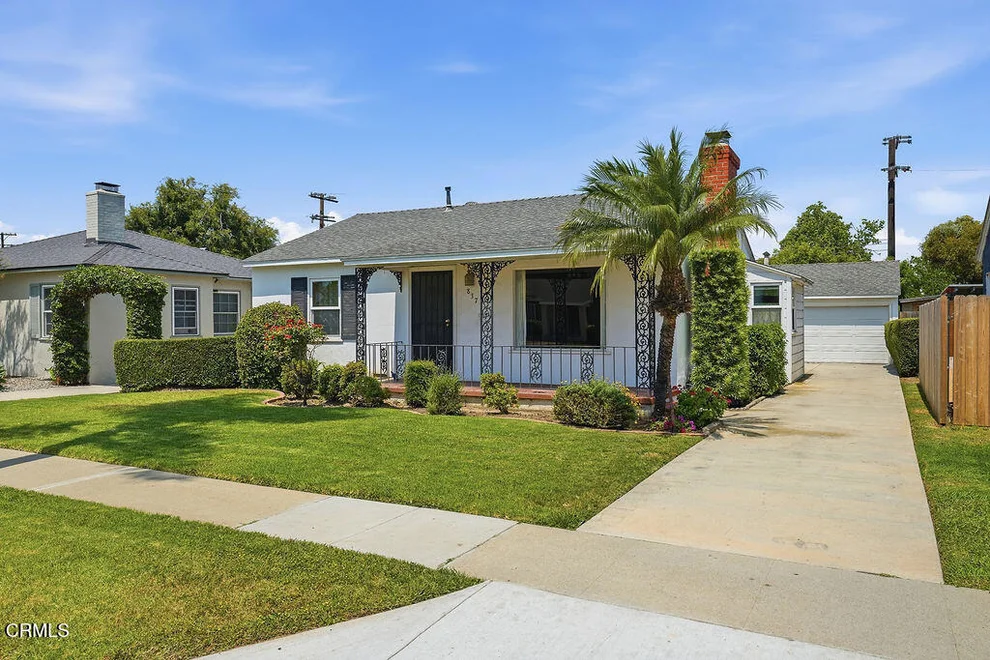 Unit for sale at 837 E Luray Street, Long Beach, CA 90807