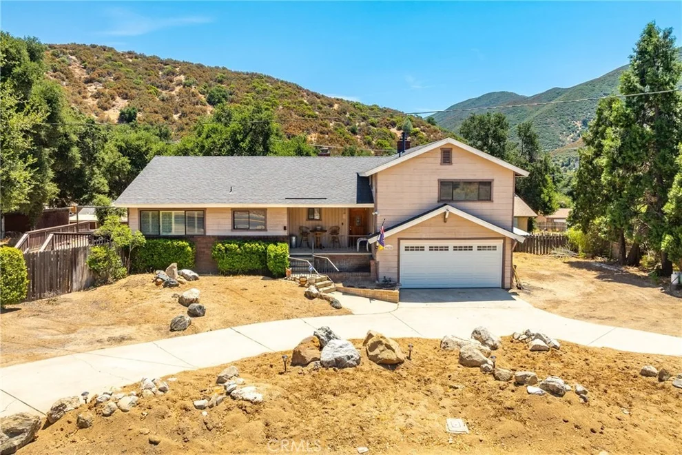 Unit for sale at 39828 San Francisquito Canyon Road, Green Valley, CA 91390