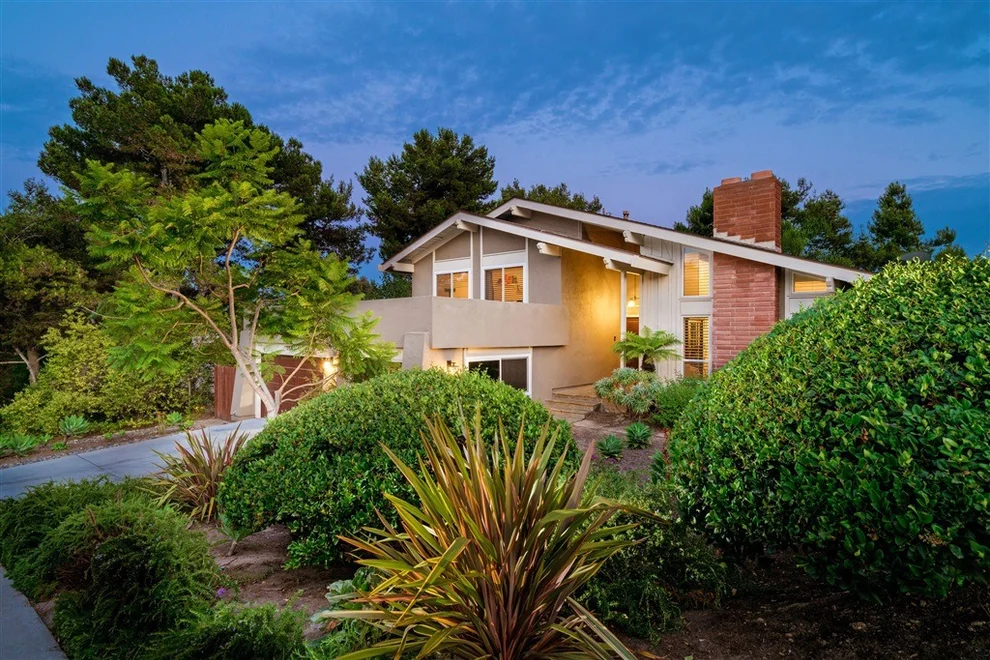 Unit for sale at 3843 Radcliffe Lane, San Diego, CA 92122