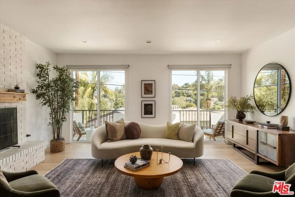 Unit for sale at 2441 Claremont Avenue, Los Angeles, CA 90027