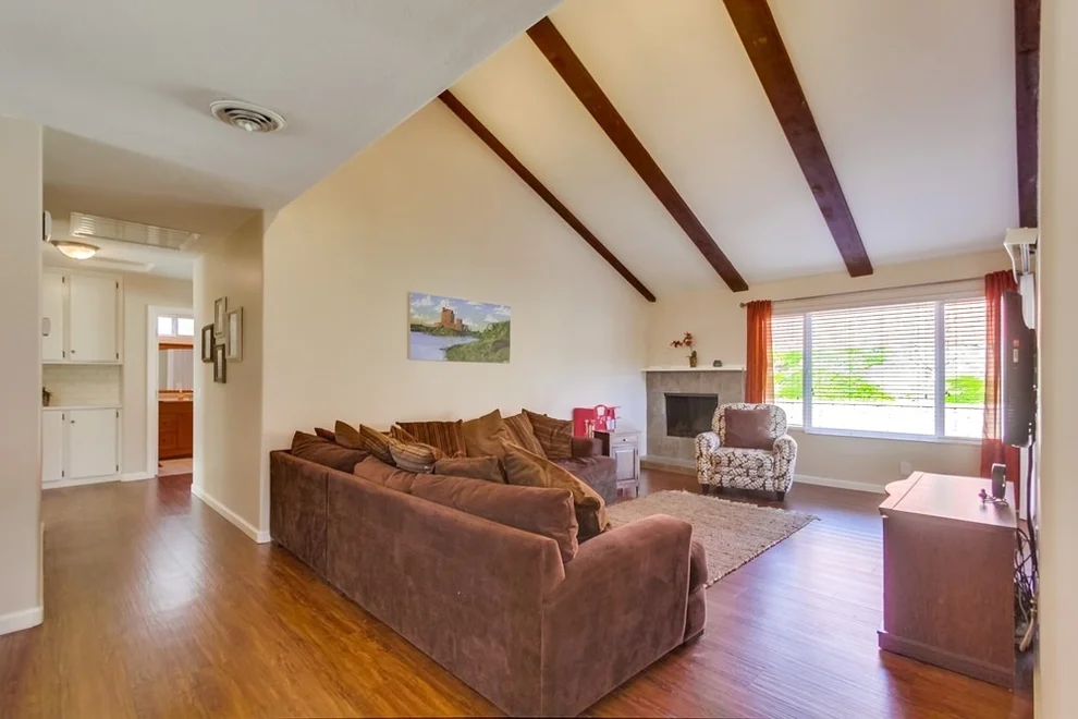 Unit for sale at 14508 Bowdoin Rd, Poway, CA 92064