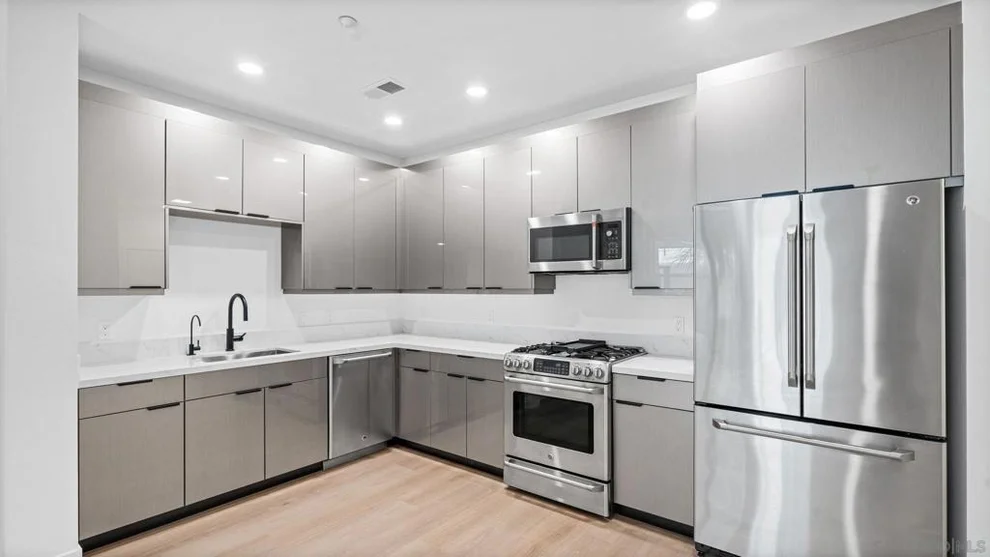 Unit for sale at 3650 5th Avenue, San Diego, CA 92103