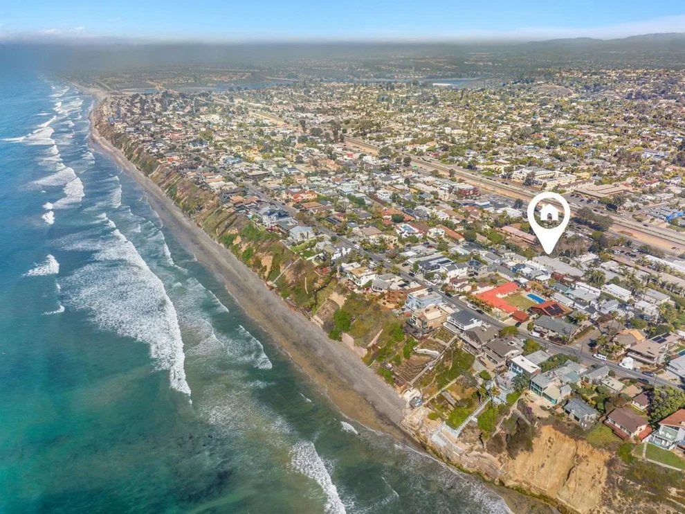 Unit for sale at 155 W Glaucus, Encinitas, CA 92024