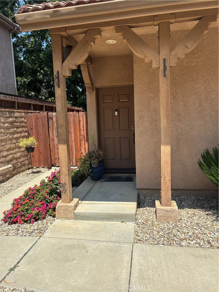 Unit for sale at 12724 Palm Court, Sylmar, CA 91342