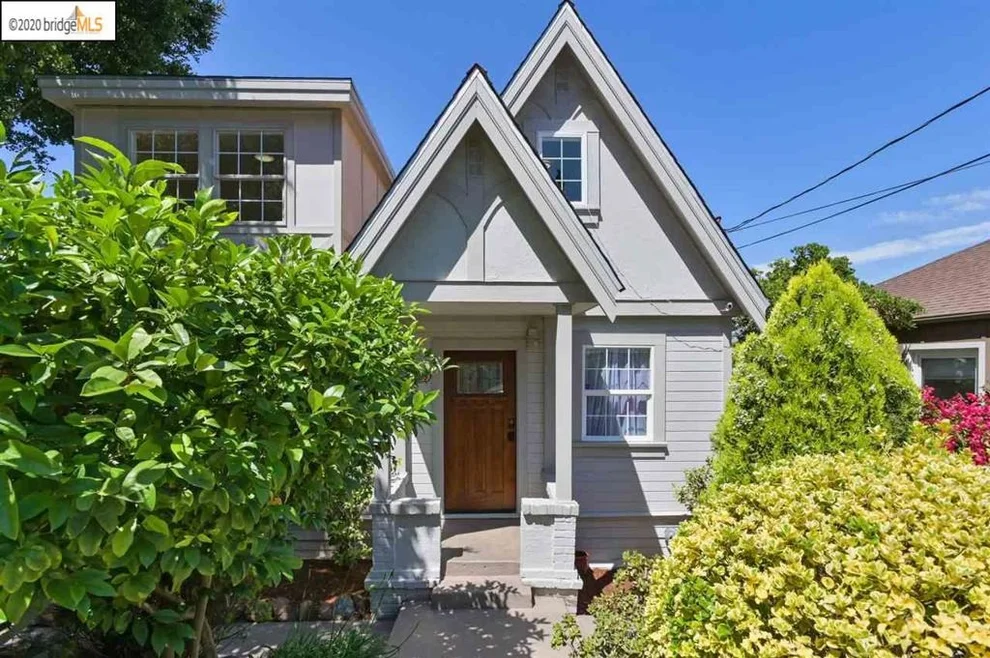Unit for sale at 4653 Davenport Ave., Oakland, CA 94619