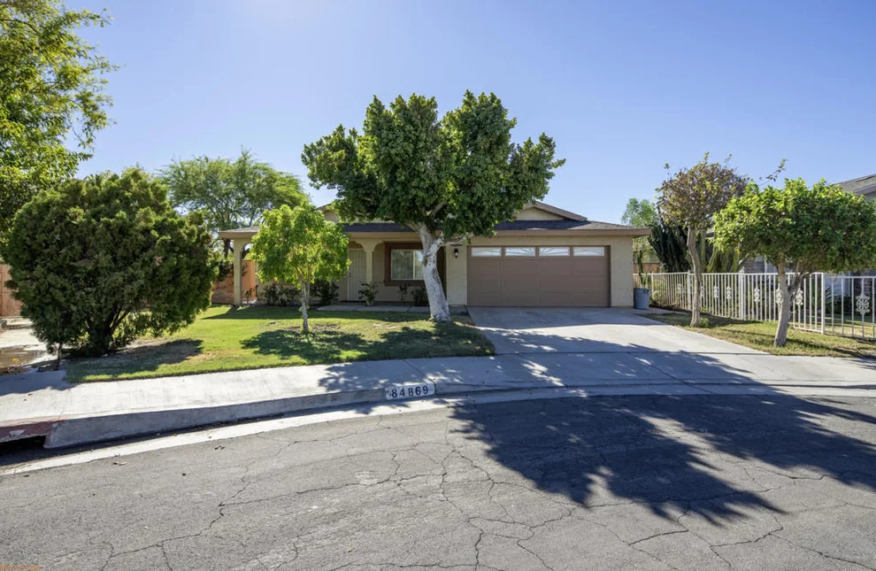 Unit for sale at 84869 Calle Roberto, Coachella, CA 92236