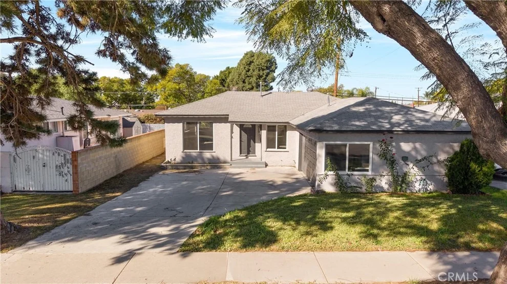 Unit for sale at 12119 Los Coyotes Avenue, La Mirada, CA 90638