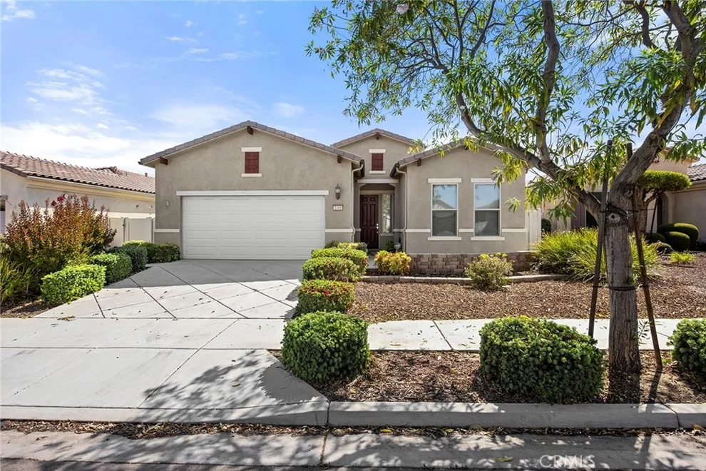 Unit for sale at 1410 Corte Alamonte, Hemet, CA 92545