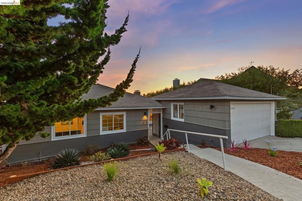 Unit for sale at 214 Yale Ave, Kensington, CA 94708