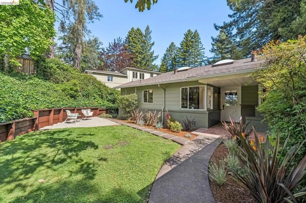 Unit for sale at 1113 Hillview Rd, Berkeley, CA 94708