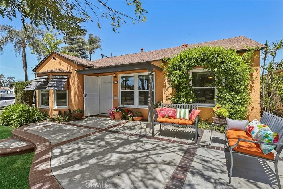 Unit for sale at 1217 W Maple Avenue, Orange, CA 92868