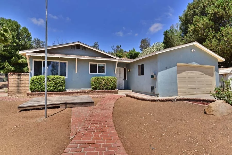 Unit for sale at 11319 Posthill, Lakeside, CA 92040
