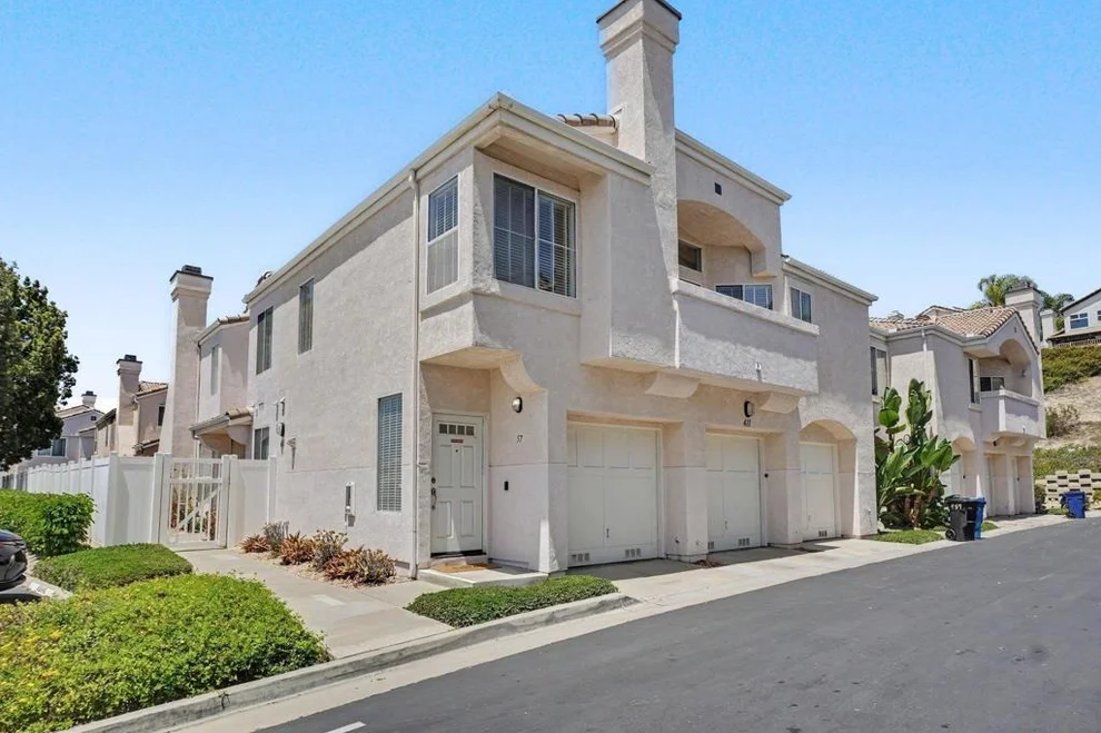 Unit for sale at 411 Sanibelle, Chula Vista, CA 91910