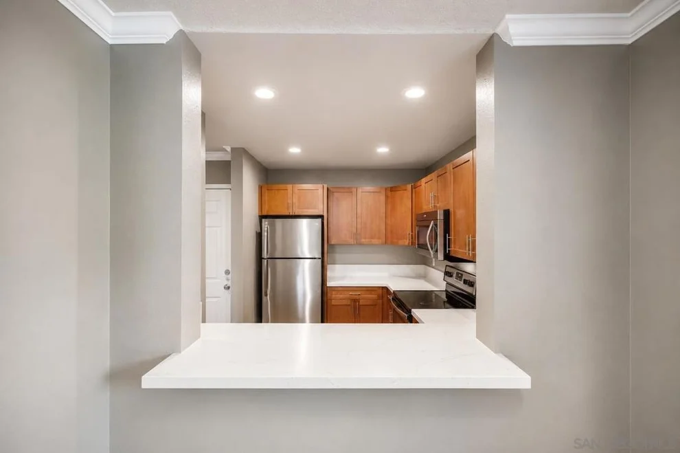 Unit for sale at 7535 Charmant, San Diego, CA 92122