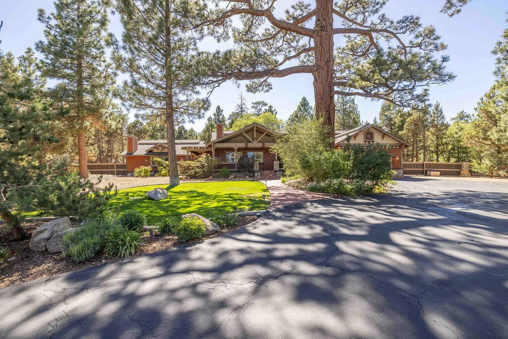 Unit for sale at 661 Cedar Glen Drive, Big Bear, CA 92314