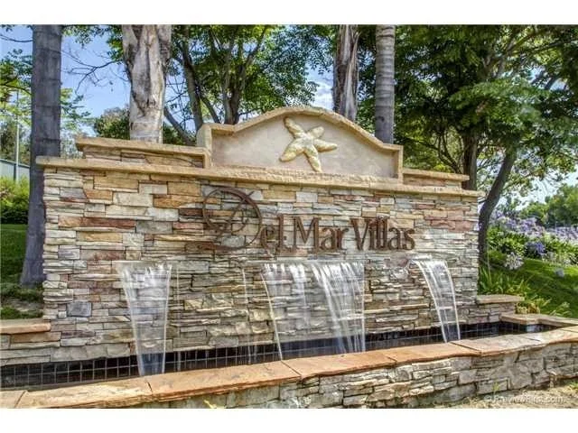 Unit for sale at 12695 Camino Mira Del Mar, San Diego, CA 92130