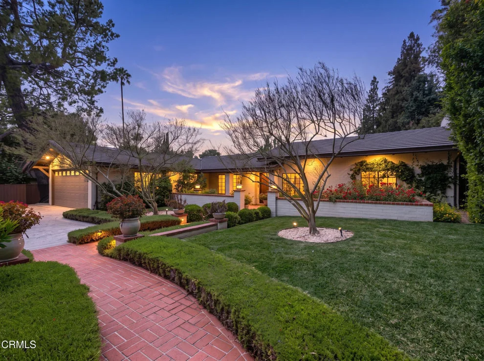 Unit for sale at 1115 S Oak Knoll Avenue, Pasadena, CA 91106