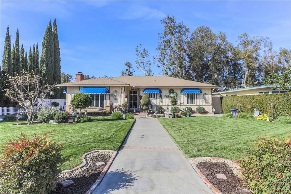 Unit for sale at 12431 Pleasant Place, Garden Grove, CA 92841