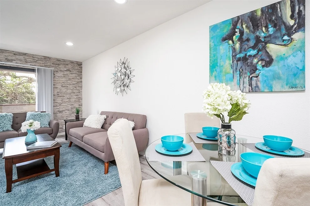 Unit for sale at 4041 Oakcrest Dr, San Diego, CA 92105