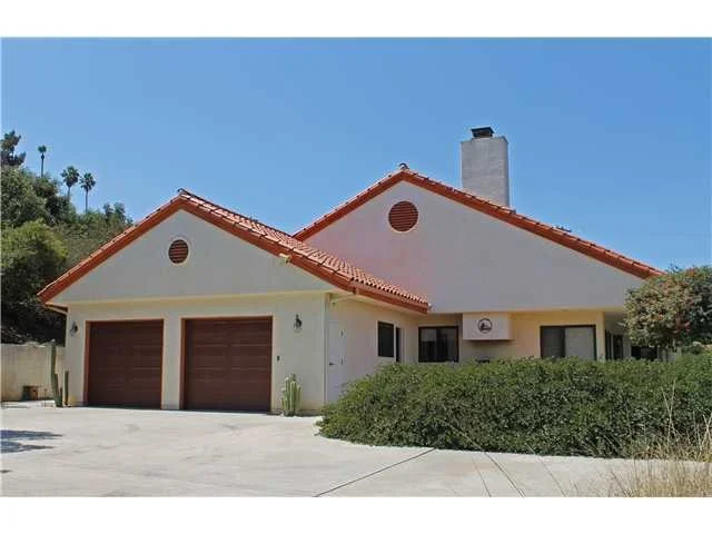 Unit for sale at 1461 Knoll Park Lane, Fallbrook, CA 92028